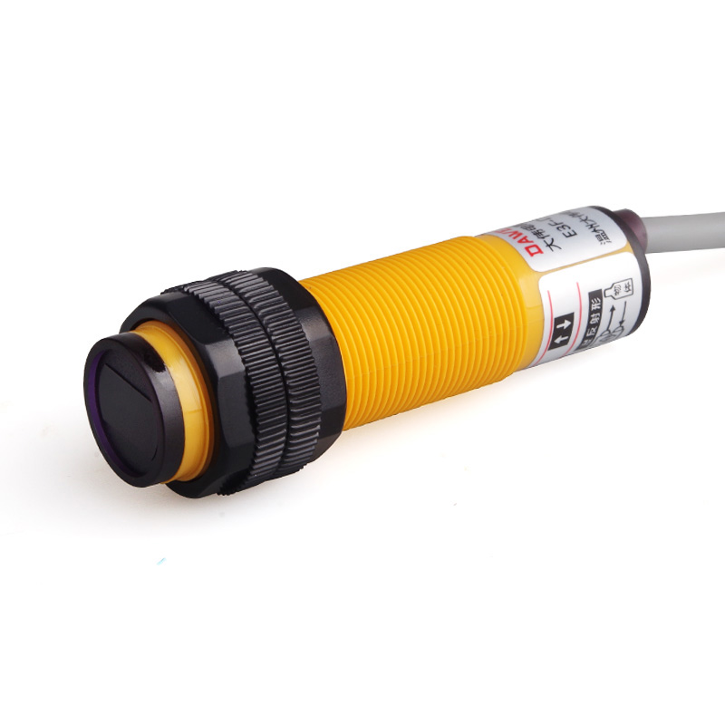 极速漫反射感测器E3F-DS5Y1红外C线光电式C1接近感应开关交流二线