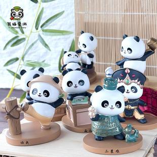 四川成都民俗生活趣味小摆件可爱熊猫麻将掏耳朵桌面装饰树脂公仔