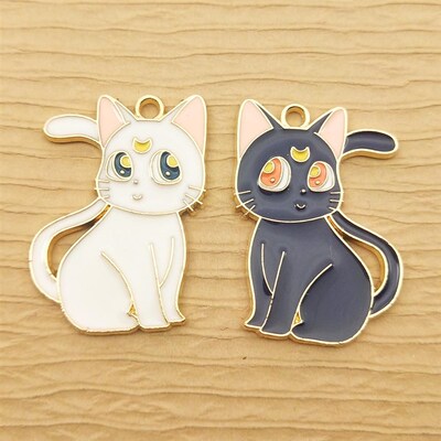 极速10pcs Enamel Moon Cat Charm for JewelrMy Making Cute Ani