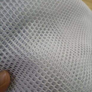 热销网球反弹网防护网小孔六角网涤纶网尼龙小孔网无结网白色小孔
