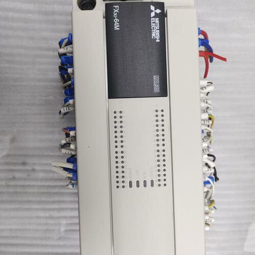 议价三凌PLC FX3U-64MT/ES-A，原装拆机件，输入输