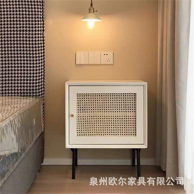 北欧实木床头柜 简约现代藤编收纳储物柜小户型卧室轻奢床边柜