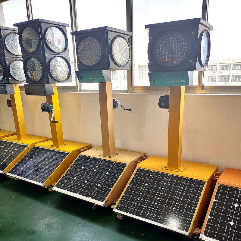 移动式红绿灯 太阳能满屏灯 重量级底盘移动可移动太阳能红绿灯