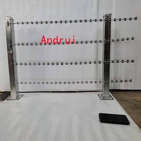速发直线刀片刺绳安装立柱围墙加高304不锈钢立柱各种护栏安装柱图片