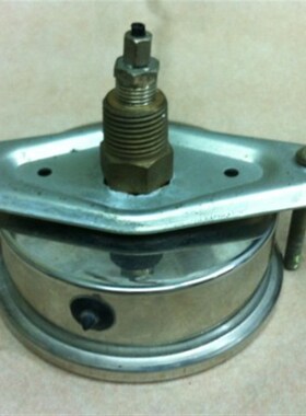 压力表 轴向带卡子外螺纹1/2里面内螺纹1/4  YN100  0-1MPA