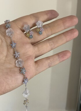 千花绽甜~韩系锆石树脂花朵手链轻奢高级感小众手环时尚百搭手饰
