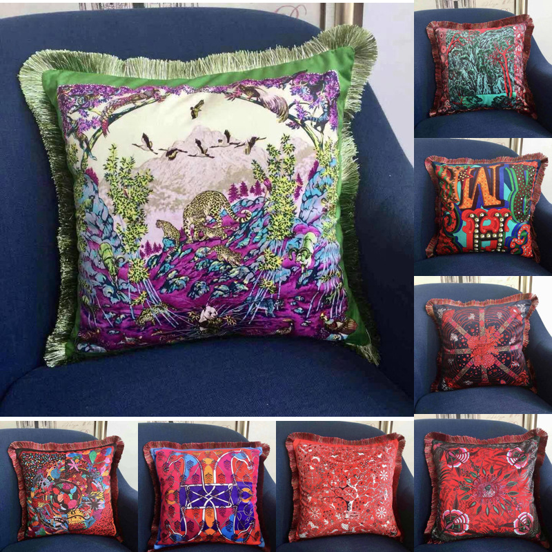 欧式轻奢丽丝绒双面印花流苏抱枕沙发靠垫办公室腰靠样板间方垫子