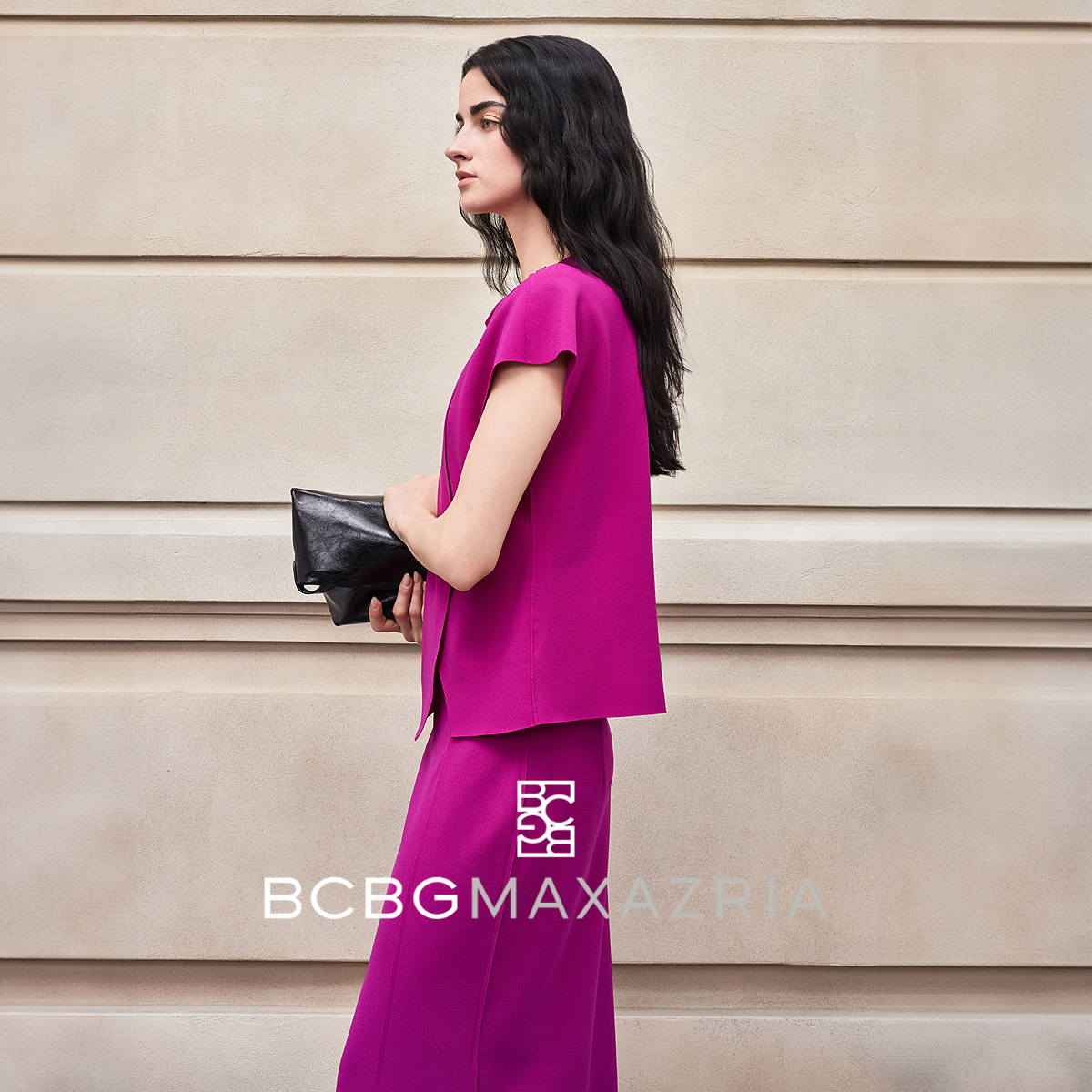 BCBG 春夏 弹力针织一片式叠片法式宽松落肩袖圆领针织衫