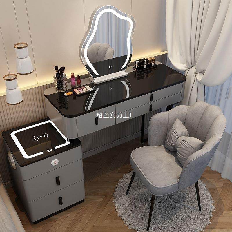 新款实木梳妆台现代简约奶油风小户型化妆桌卧室床头斗柜一体妆台