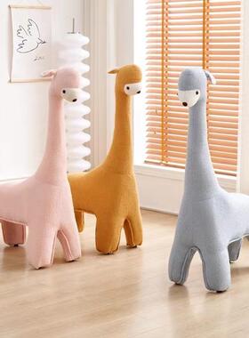 羊驼坐凳高端大气上档次客厅落地摆件大型家居乔迁新居礼品沙发旁