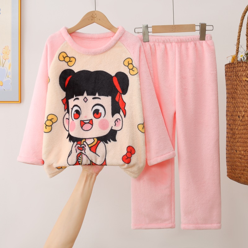 法兰绒儿童睡衣女孩秋冬卡通