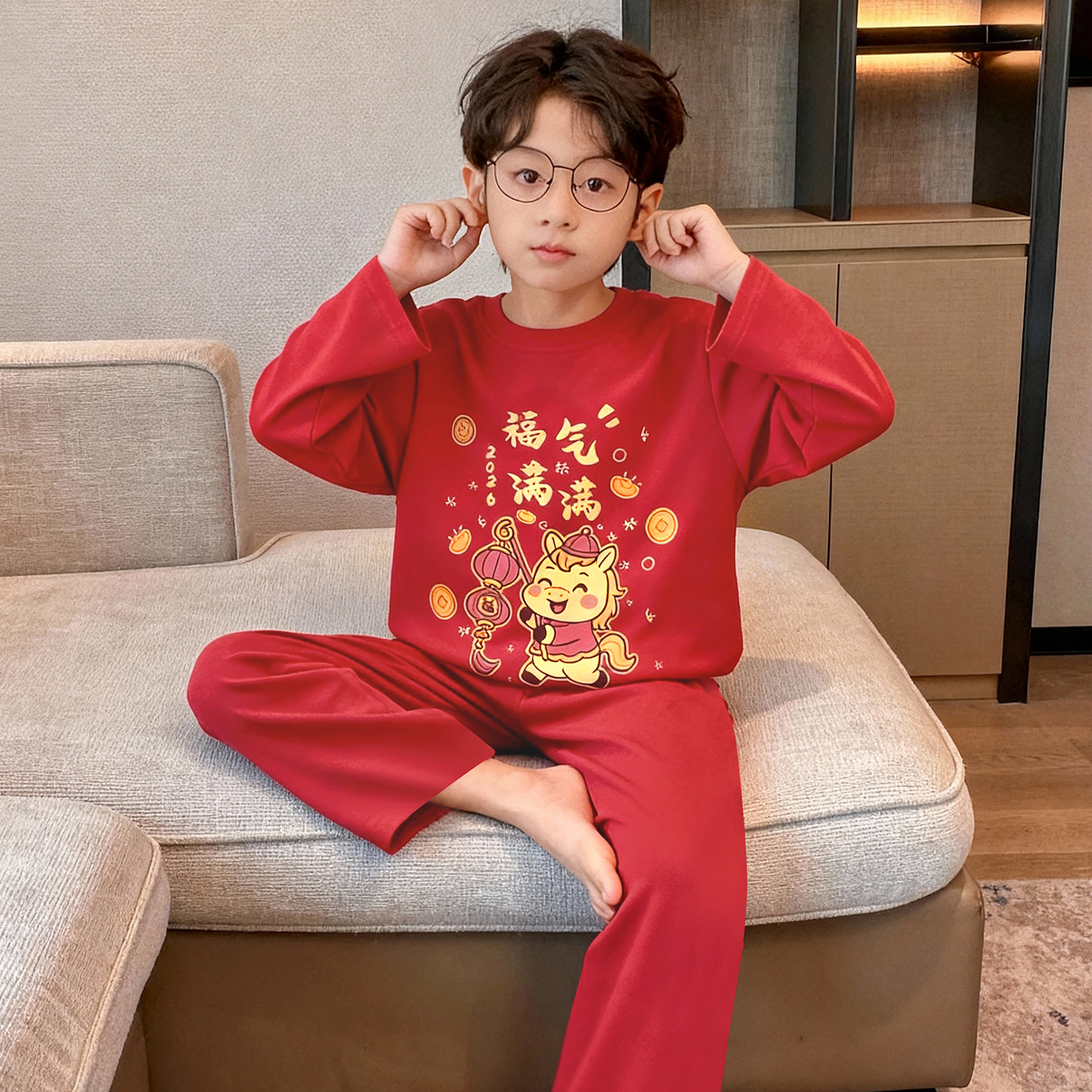 男童纯棉长袖睡衣大红色卡通
