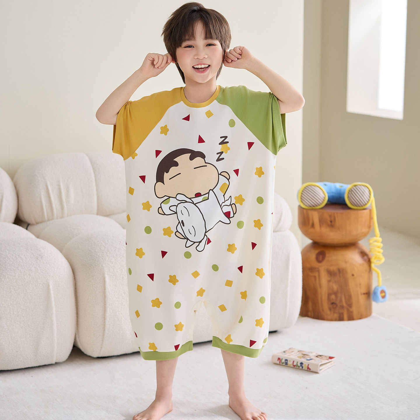 2026新款男童连体睡衣夏季纯棉短袖蜡笔小新卡通防踢被家居服睡袋