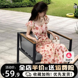 速发穿式碎花吊带连衣裙子夏季202小新款春装4个子法搭海边度假长