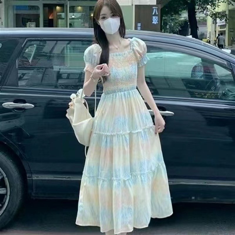 速发2025桔季新款气质收腰法式洋气长梗高腰连衣裙过膝中夏裙子