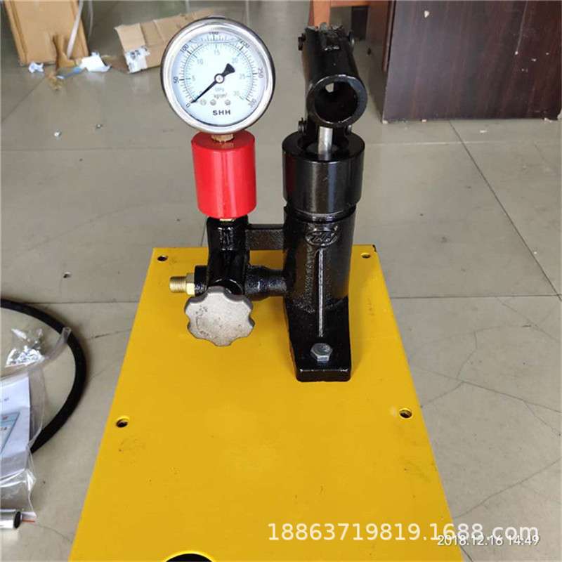手压管子试压泵 便携式手动试压泵 2.5MPa手动单缸管道打压泵
