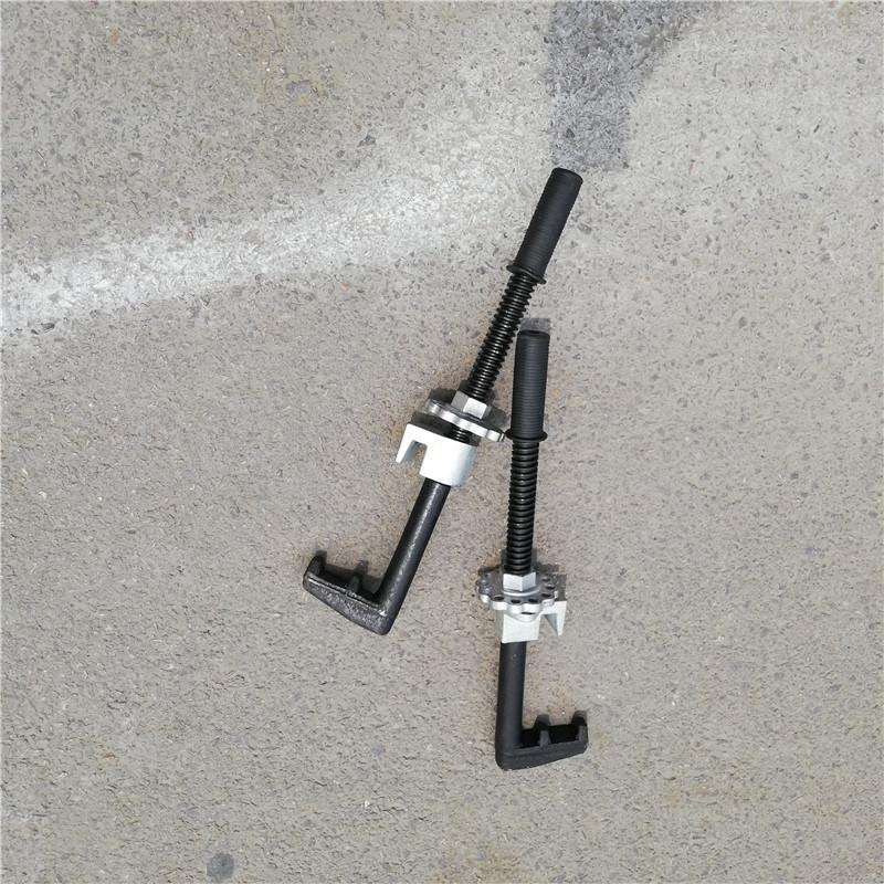 P43勾型扳手内锁式道岔钩锁器 锻钢尖轨钩锁器 单轨钩锁器