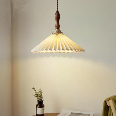 日式复古餐厅灯北欧民宿单头主卧室床头吊灯中古胡桃木百褶小吊灯