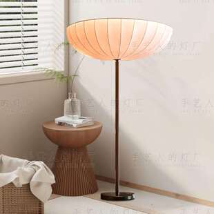 意式极简落地灯餐厅氛围2025新款艺术设计师款客厅沙发旁边高级感