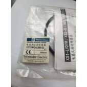 接近开关 XS7C1A1CAL08M12C