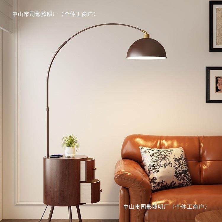 法式中古风落地灯客厅沙发旁边简约高级感法式复古置物一体台灯