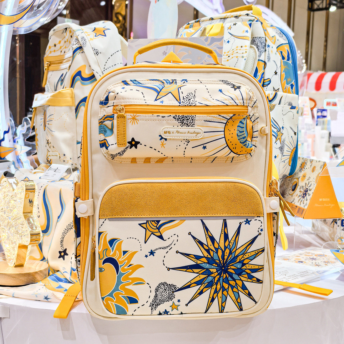 晨光 流光双肩包/小方书包小号蝶翼护脊背负系统减负前开口奢侈品设