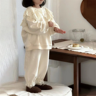 韩国童装女童冬季套装2025新款洋气宝宝时尚加绒白卫衣儿童裤子冬