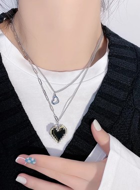 极速黑色像素爱心项链女双层叠戴双桃心小K众设计感钛钢锁骨链毛