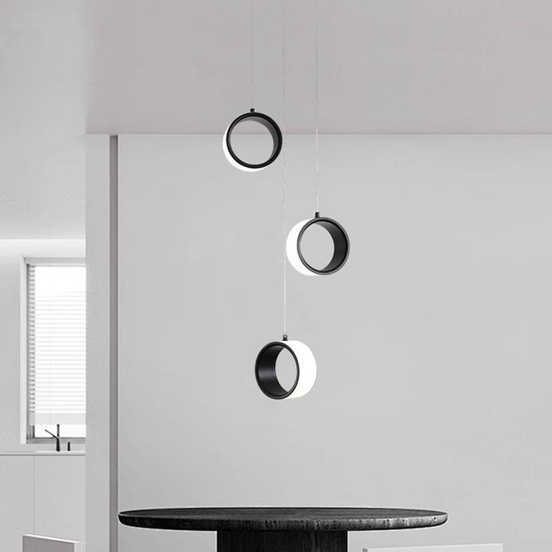 意式极简餐厅现代简约轻奢创意黑色吧台吊灯北欧设计师指环长条灯