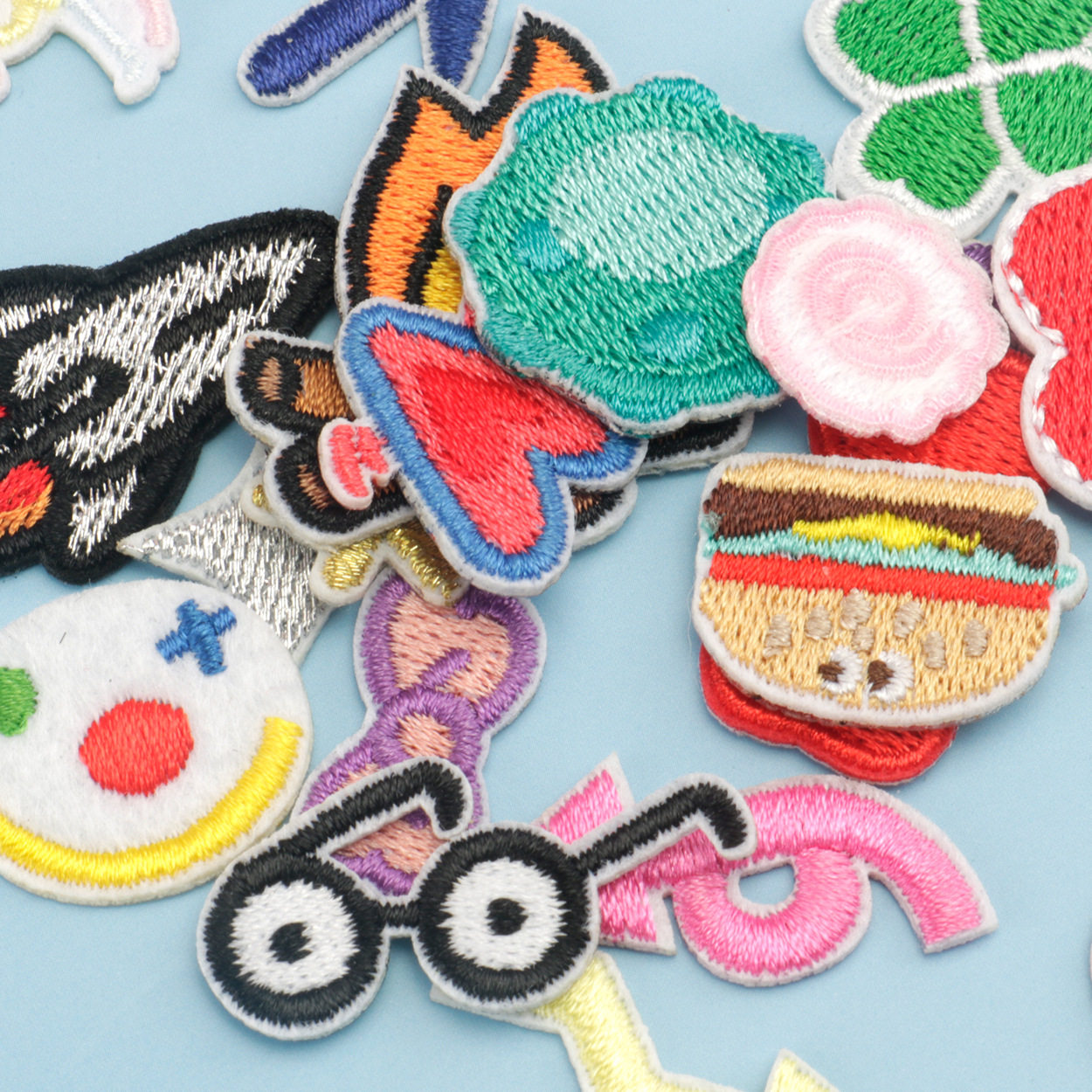 新款卡通刺绣布贴四叶草小物迷你手工DIY装饰贴布补丁贴熨烫贴