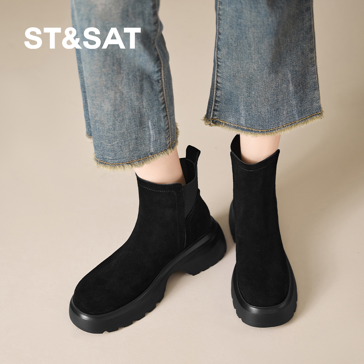 星期六2025秋冬新款时尚粗跟简约保暖绒面短靴复古时装女靴马丁靴