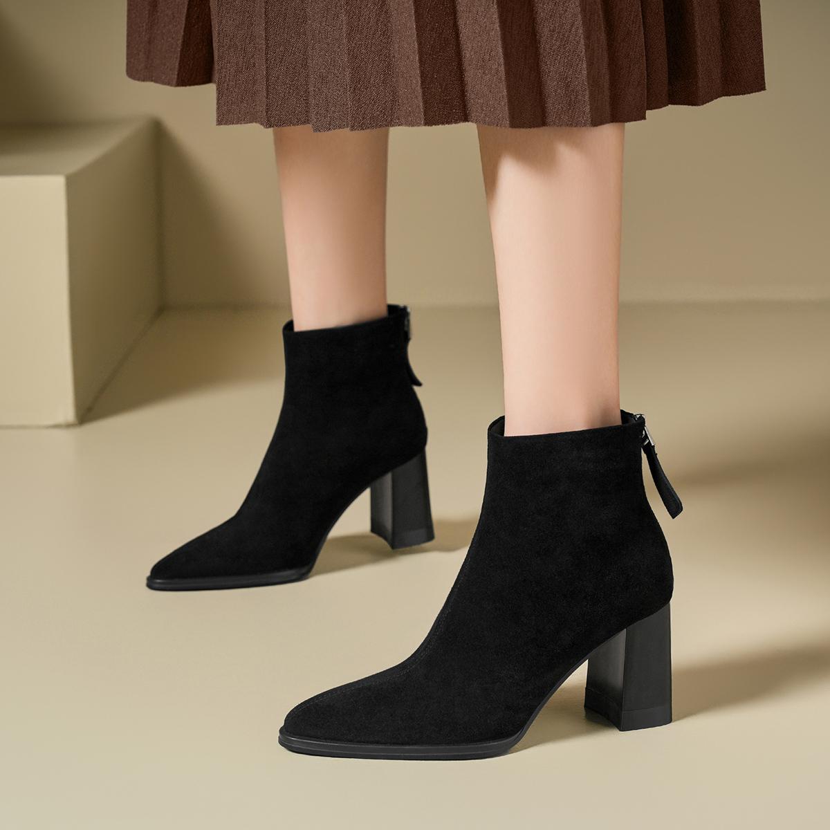 2024年秋冬新款女靴气质短靴