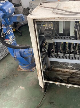 【议价】SNRC-6C-L00沈阳新松机器人一套 实物拍摄 成色如图