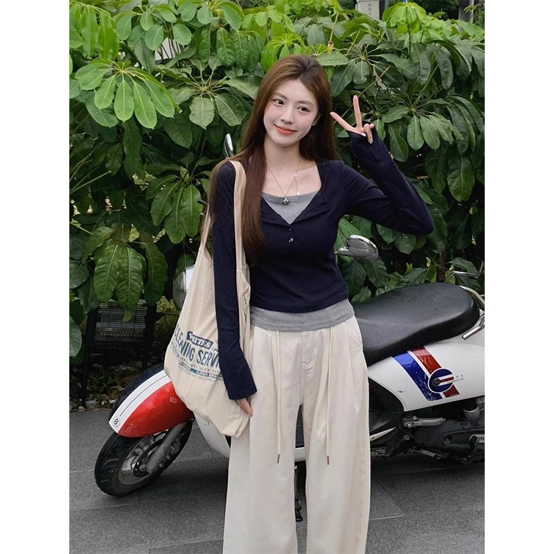 速发韩系特色假两件长袖t底早秋独撞别致内搭打恤衫甜辣妹正肩上