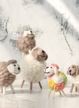 新品创意家居可爱羊毛毡摆件女生C卧室儿童房间装饰品办公室桌面