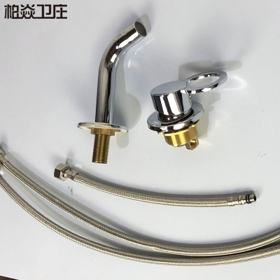 极速All-copper rOound bathroom cabinet wall fauceUt two thre