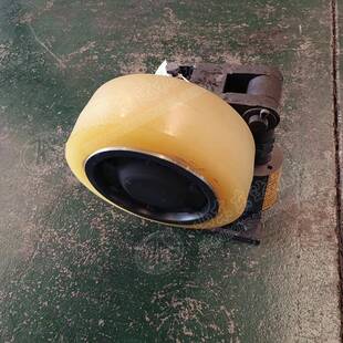 源2头罐工厂L42.5矿用L42.5滚轮耳 4弹性高L.5滚轮罐耳