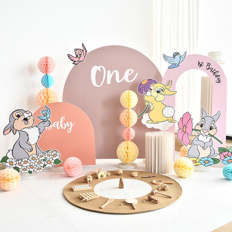 速发is兔宝宝生日场景布置装饰板儿童派对拍照气球宝宝周岁1岁