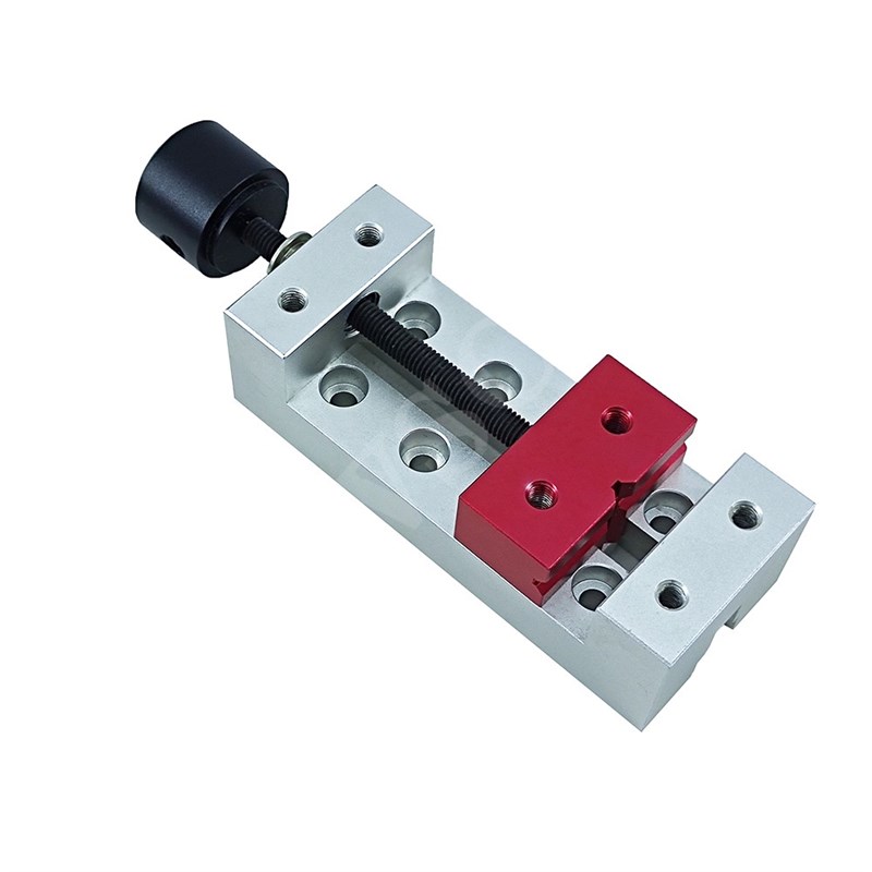 新款雕刻机 加工台钳 简易 铝型材结构 带固定孔 操作简洁