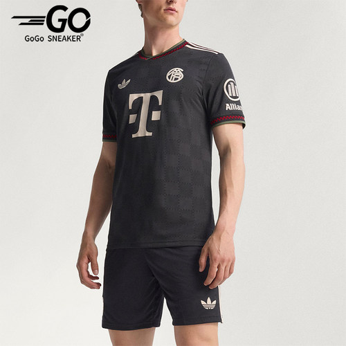 Adidas/阿迪达斯正品三叶草男士透气修身运动训练足球短袖KE6802