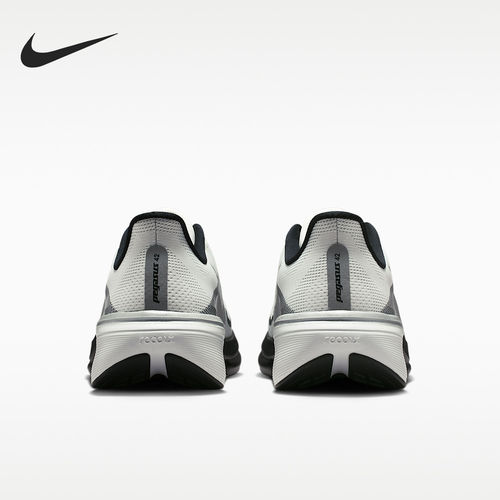 Nike/耐克正品四季款男士低帮耐磨缓震轻盈跑步鞋II7210-100