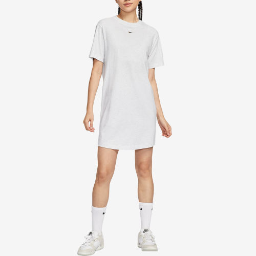 Nike耐克正品女款Sportswear Essential休闲短袖T恤DV7883-051