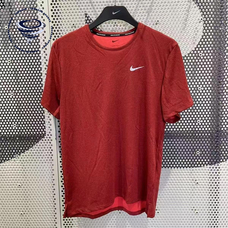 Nike/耐克正品新款男红色训练健身轻盈经典透气短袖T恤DV9316-677