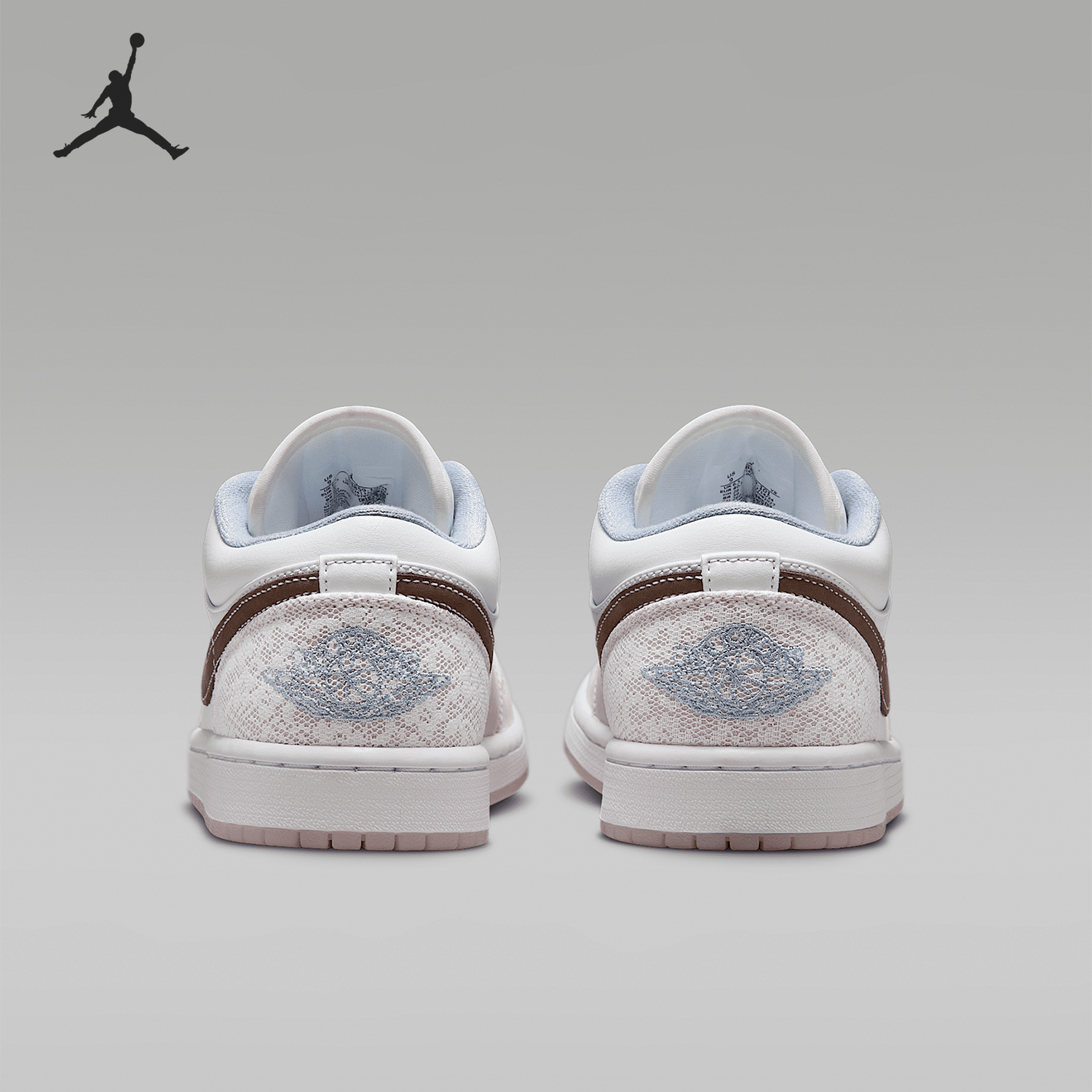 Nike/耐克官方正品JORDAN女士经典蕾丝运动低帮板鞋IB8859-101