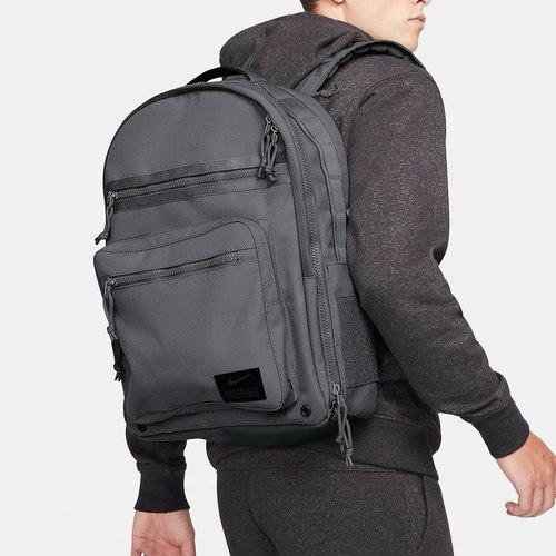 Nike/耐克正品男女运动休闲大容量双肩背包CK2663-084