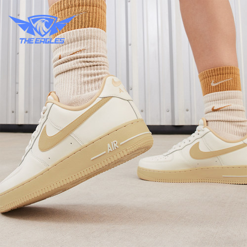 Nike/耐克女士空军一号板鞋