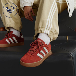 轻便.运动休闲板鞋 BARREDA男士 JP7098 阿迪达斯正品 Adidas