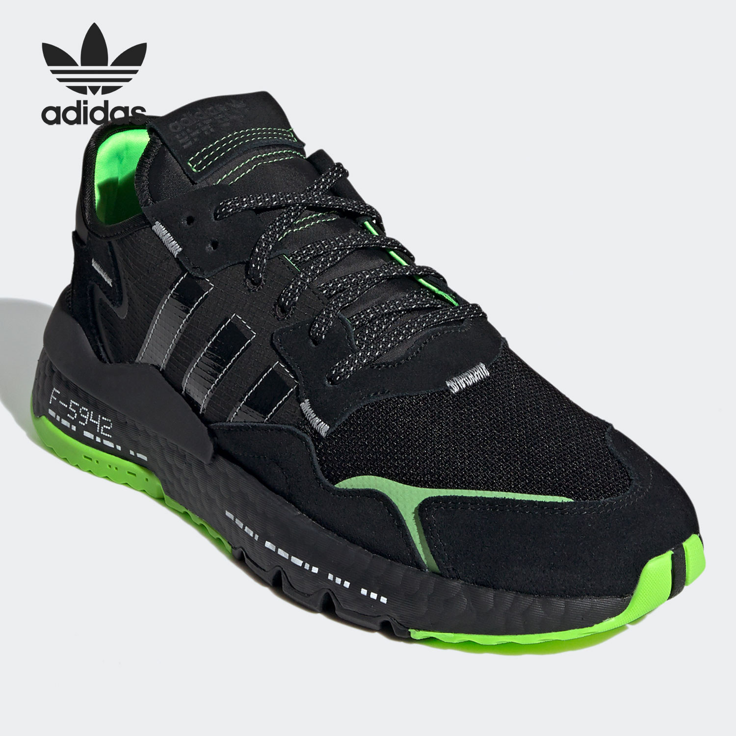 Adidas/阿迪达斯男女休闲鞋