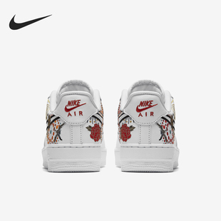 Nike/耐克正品Air Force 1 07 LNY女款低帮板鞋AJ8298-100