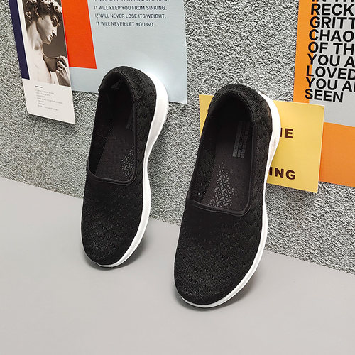 Skechers正品当季新款女子休闲低帮防滑透气舒适运动休闲鞋